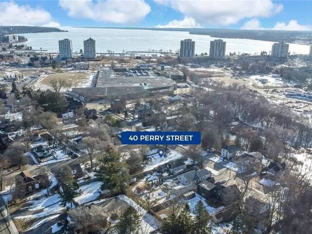 40 PERRY ST Barrie Ontario, L4N 2G3