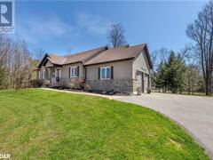 7 WHITETAIL Drive New Lowell Ontario, L0M 1N0