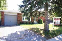 83 CUNDLES Road E | Barrie Ontario | Slide Image One
