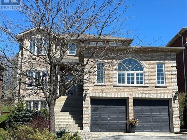 14 PINECLIFF Crescent Barrie Ontario, L4N 5V3