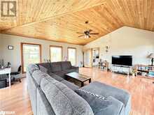 252 LAKESHORE Road N | Meaford Ontario | Slide Image Eight