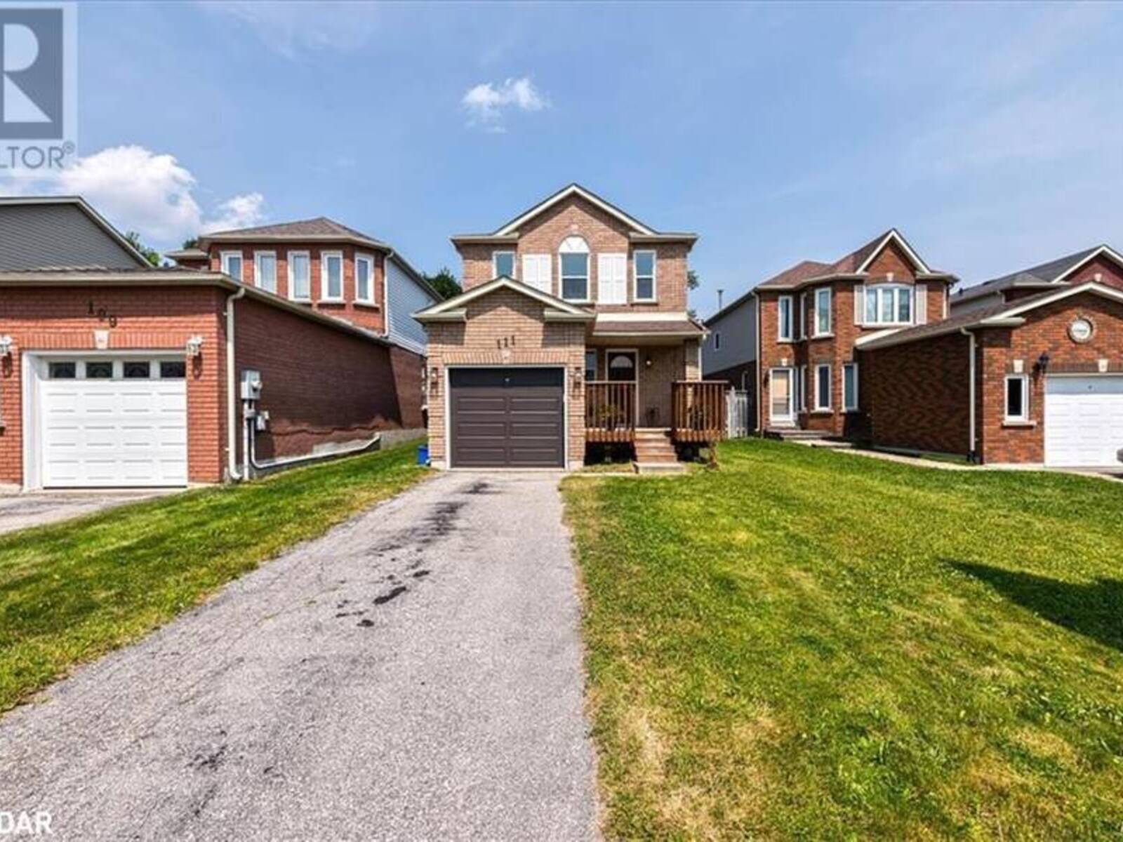 111 LAIDLAW Drive, Barrie, Ontario L4N 7R9