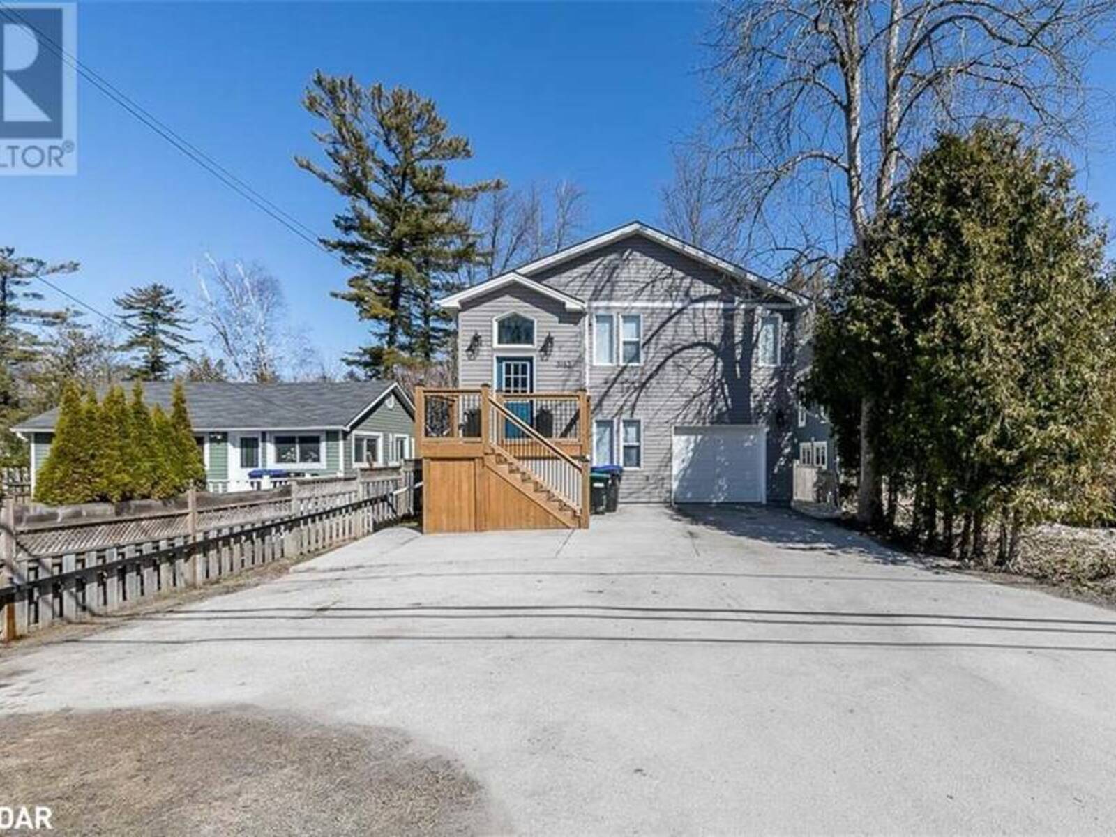 3152 MOSLEY Street, Wasaga Beach, Ontario L9Z 1V6