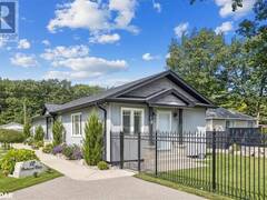 12 PARKWOOD Drive Wasaga Beach Ontario, L9Z 2T2