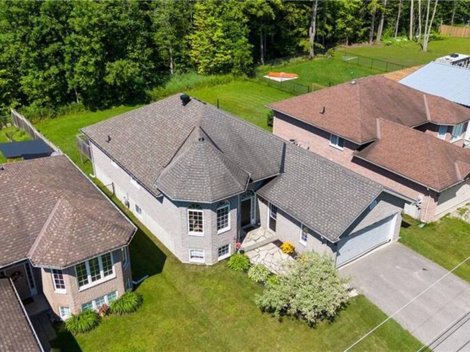 3242 GOLDSTEIN Road, Washago, Ontario L0K 2B0