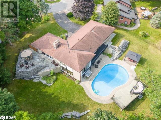 4 BROOKDALE DRIVE Barrie Ontario, L4N 1N5