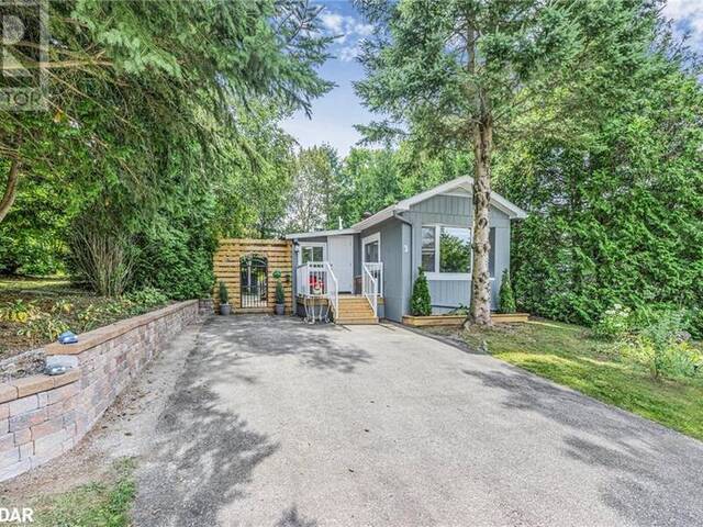 3 BENSLEY Drive Oro-Medonte Ontario, L3V 6H1