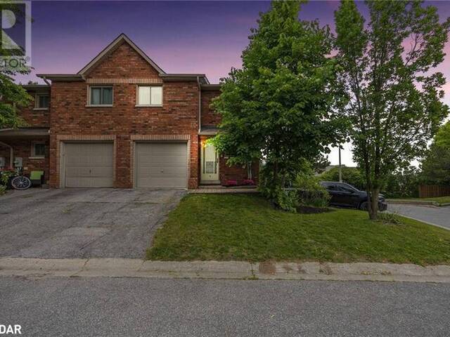 9 QUAIL Crescent Barrie Ontario, L4N 6X1