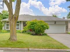 9 BELLEVUE Crescent Barrie Ontario, L4M 2S9