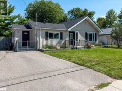 53 COULSON Avenue Angus Ontario, L0M 1B3