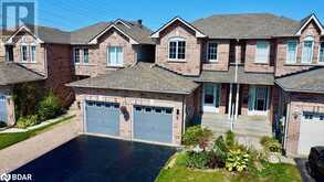 8 WILDWOOD Trail | Barrie Ontario | Slide Image One