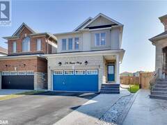 24 SASCO Way Angus Ontario, L0M 1B4