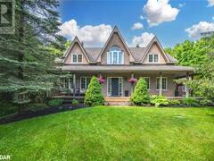 8 RED OAK Crescent Oro-Medonte Ontario, L0L 2L0