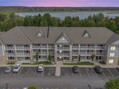 50 MULLIGAN Lane Unit# 112 Wasaga Beach Ontario, L9Z 0C5