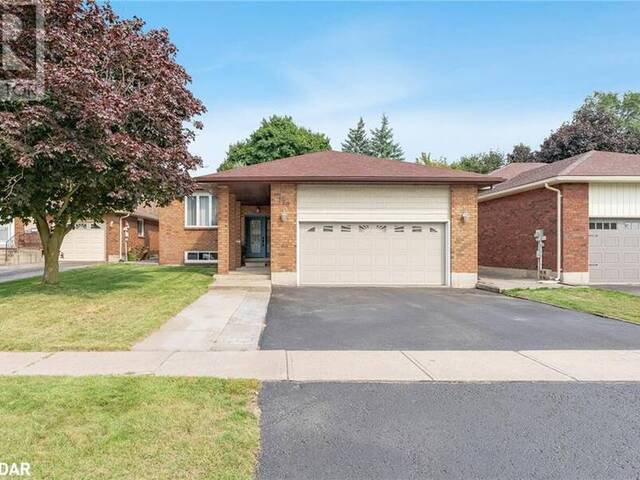 110 CHIEFTAIN Crescent Barrie Ontario, L4N 6J3