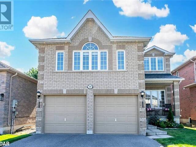 19 SERENA Lane Barrie Ontario, L4N 0V6