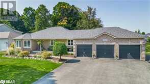 35 O'NEILL CIRCLE Circle | Phelpston Ontario | Slide Image One