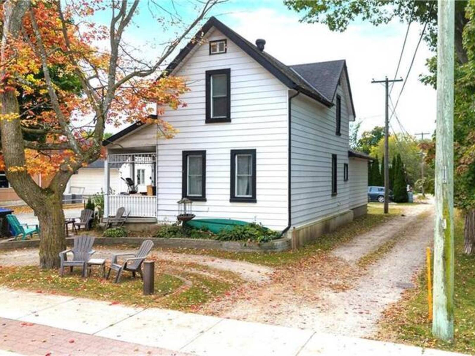 8 MARIA Street, Elmvale, Ontario L0L 1P0