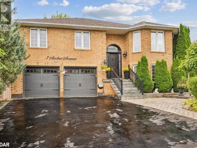 7 ARCHER Avenue Bradford Ontario, L3Z 2Y4