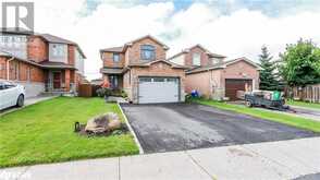 7 HEMLOCK Court | Barrie Ontario | Slide Image One