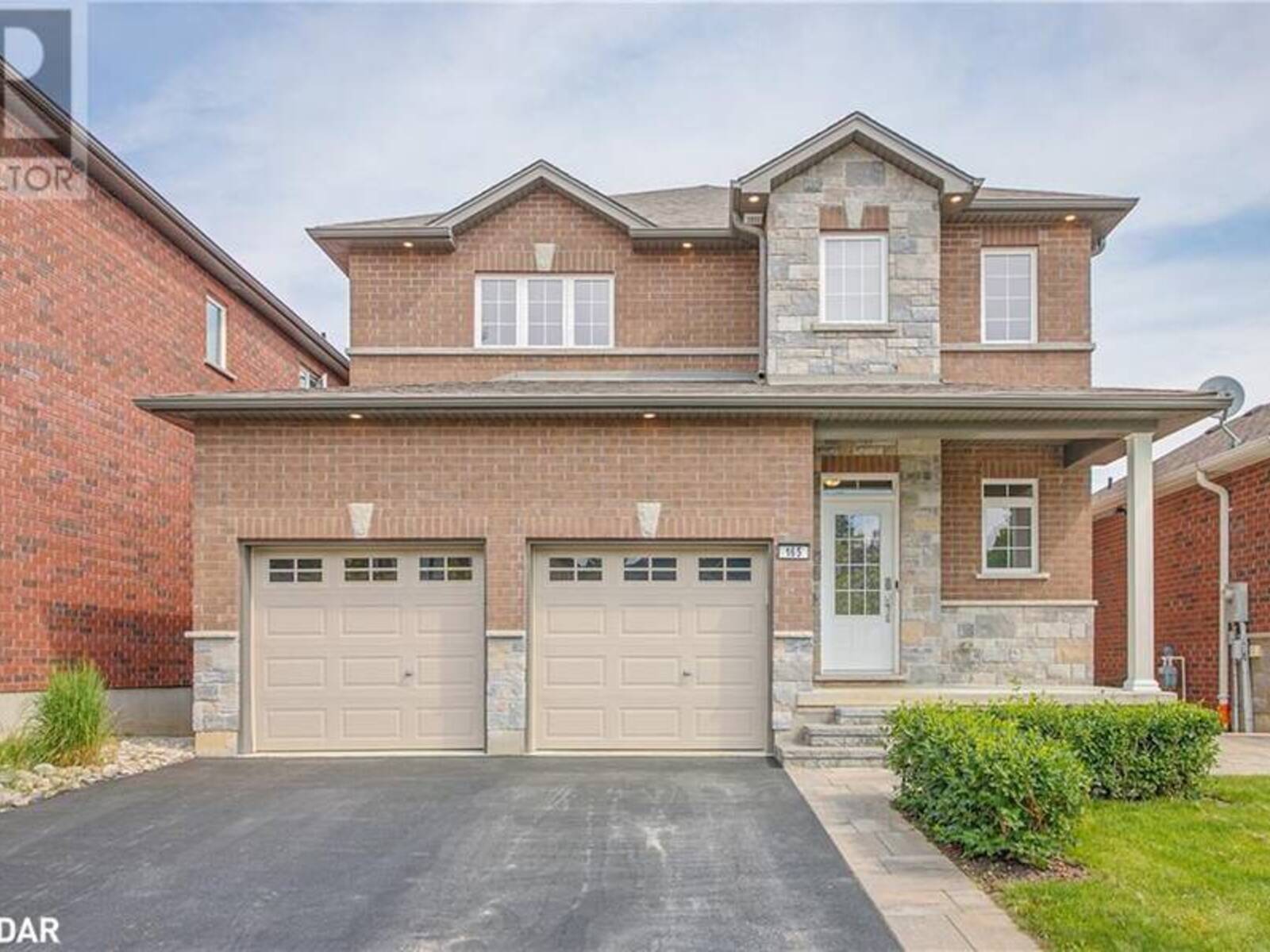 165 BISHOP Drive, Barrie, Ontario L4N 6X5