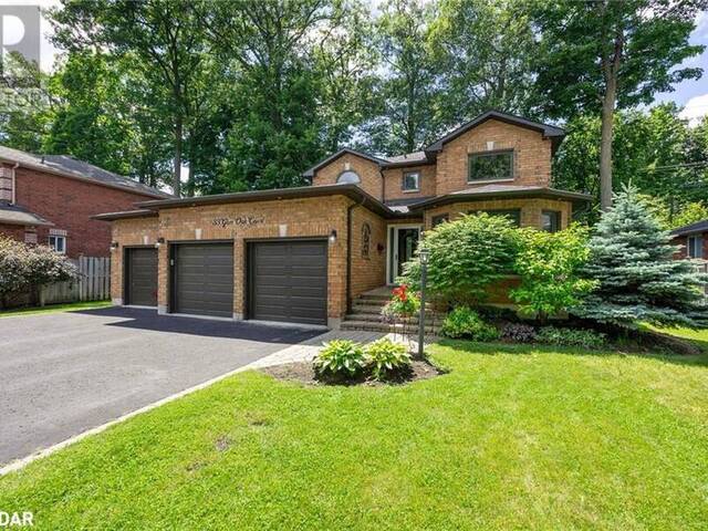 33 GLEN OAK Court Barrie Ontario, L4M 6M4