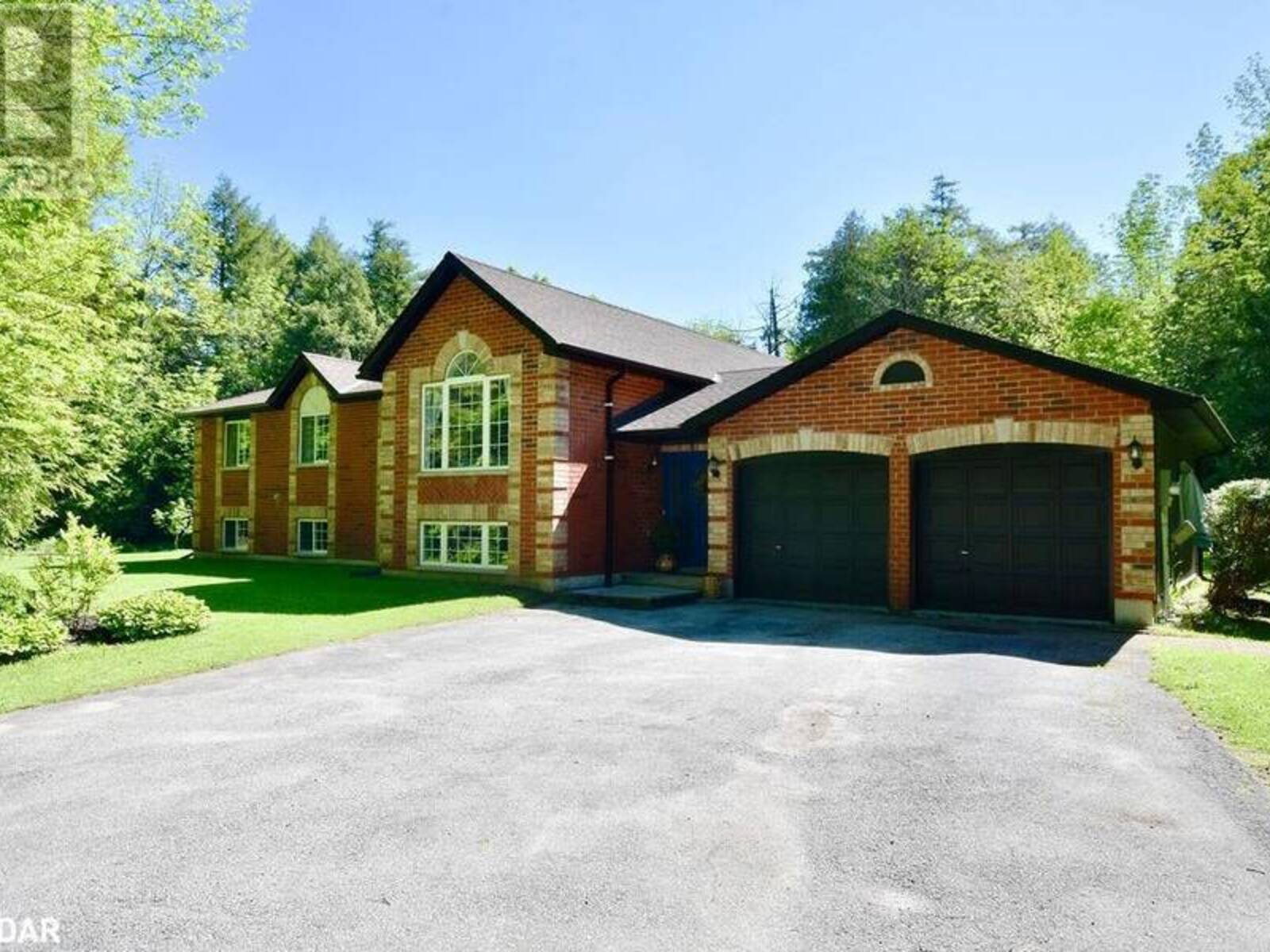 1 WHISTLER Place, Oro-Medonte, Ontario L0K 1E0