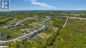 66 THOROUGHBRED Drive | Oro-Medonte Ontario | Slide Image Sixteen