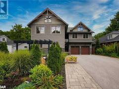 115 CLAPPERTON Street Barrie Ontario, L4M 3G3