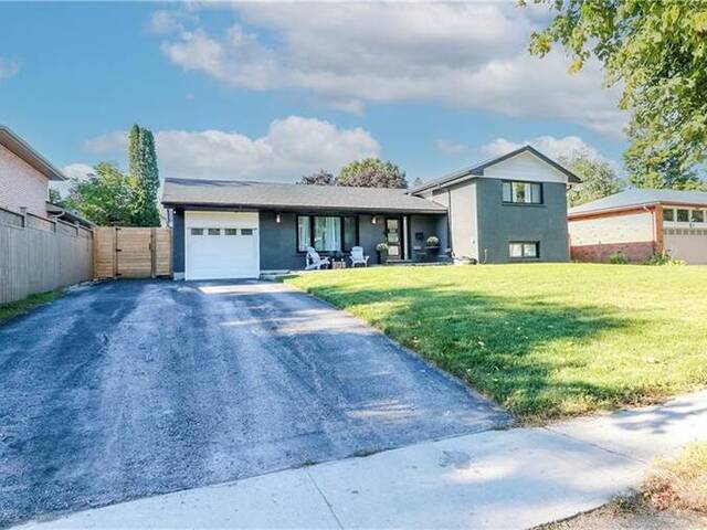 27 HIGHCROFT Road Barrie Ontario, L4N 2X5