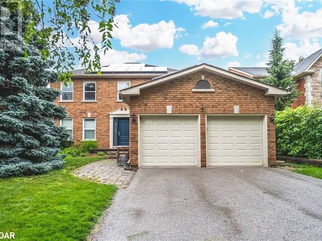 36 FALLING BROOK Drive Barrie Ontario, L4N 7E9