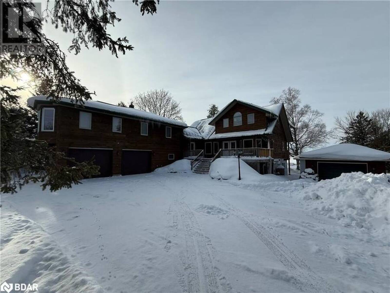 48 STURGEON GLEN Road, Fenelon Falls, Ontario K0M 1N0