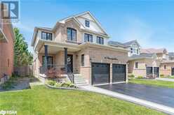 30 CONNAUGHT Lane | Barrie Ontario | Slide Image Two