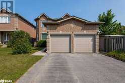 6 WHITE ELM Road | Barrie Ontario | Slide Image Two