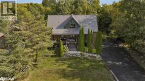 17 BRIDLE Path | Oro-Medonte Ontario | Slide Image Two