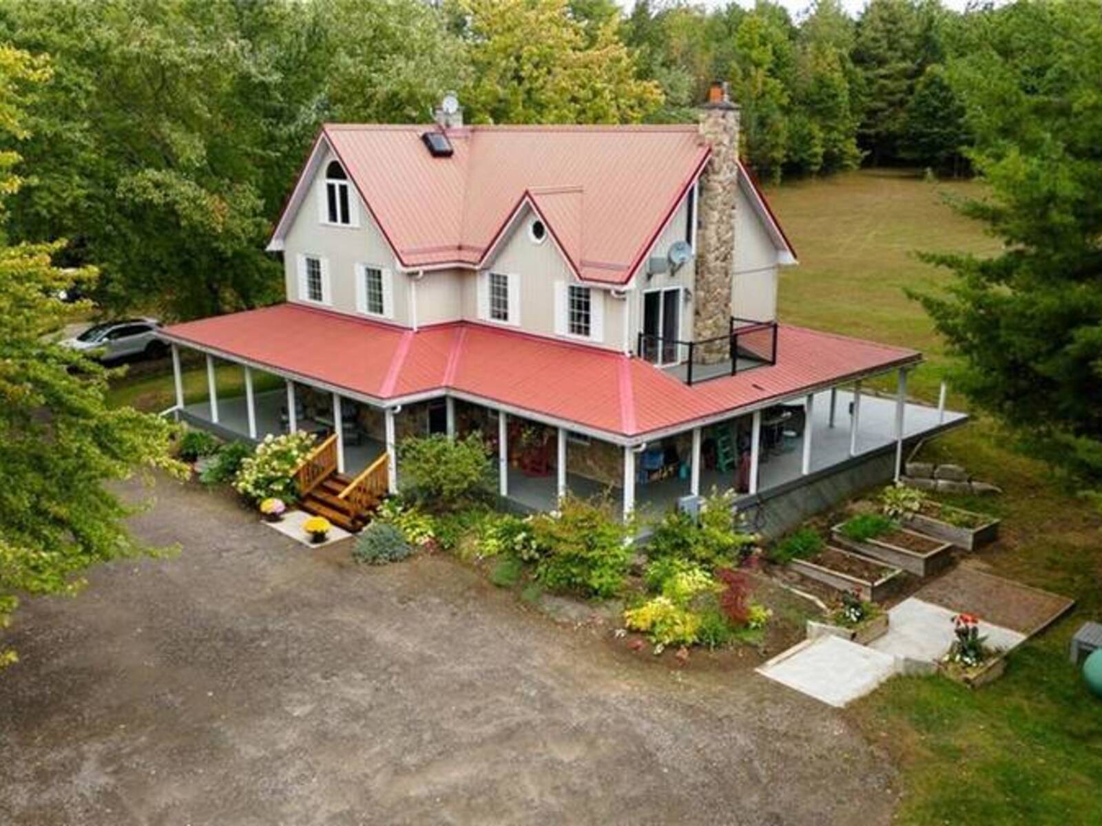 2331 PENETANGUISHENE Road, Oro-Medonte, Ontario L4M 4Y8