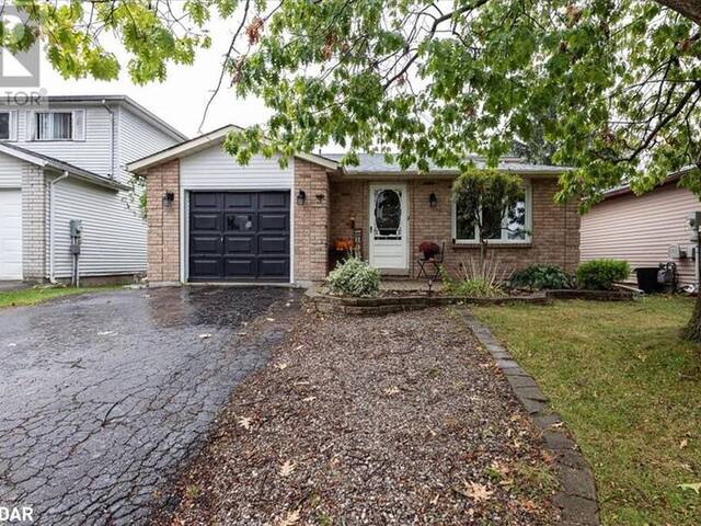 3 SINCLAIR Court Barrie Ontario, L4N 5X8