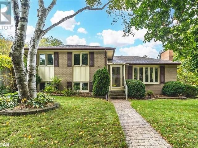 3 PRATT Road Barrie Ontario, L4M 2K9