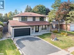 76 MARSHALL Street Barrie Ontario, L4N 3S8