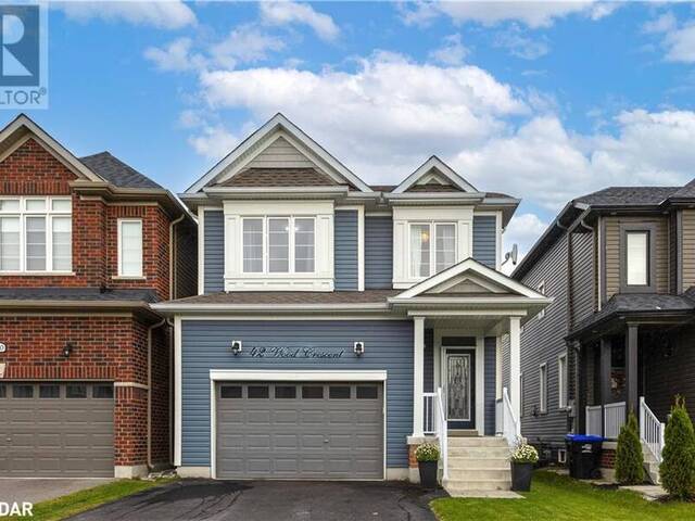 42 WOOD Crescent Angus Ontario, L0M 1B5