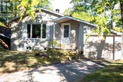 62 KNOX Road W | Wasaga Beach Ontario | Slide Image One