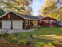 1093 LAIDLAW AVE Avenue Gravenhurst Ontario, L0K 2B0