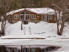 1093 LAIDLAW AVE Avenue Gravenhurst Ontario, L0K 2B0