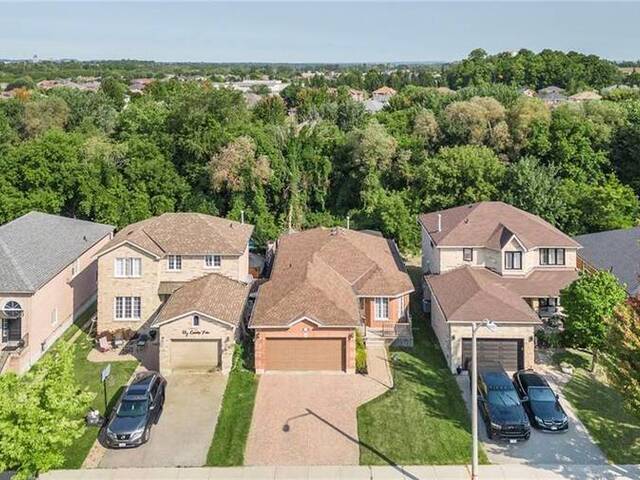 134 COUNTRY Lane Barrie Ontario, L4N 0N2