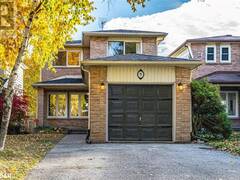 75 GARDEN Drive Barrie Ontario, L4N 5T9