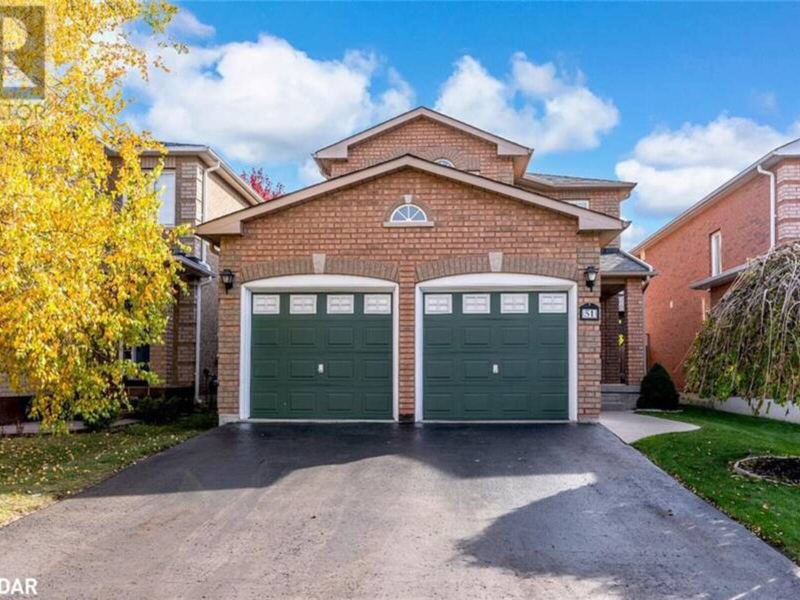 51 CATHERINE Drive, Barrie, Ontario L4N 0H1