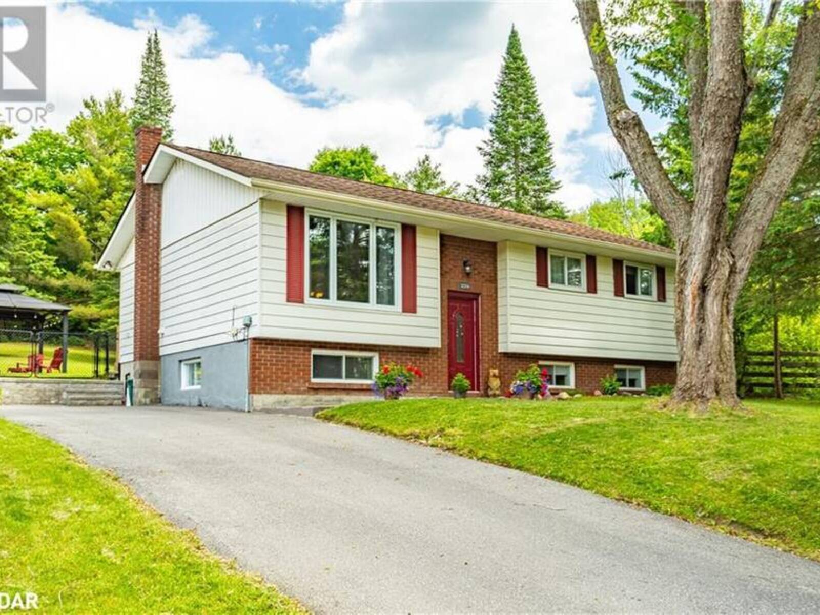 224 ORIOLE Crescent, Gravenhurst, Ontario P1P 1C6