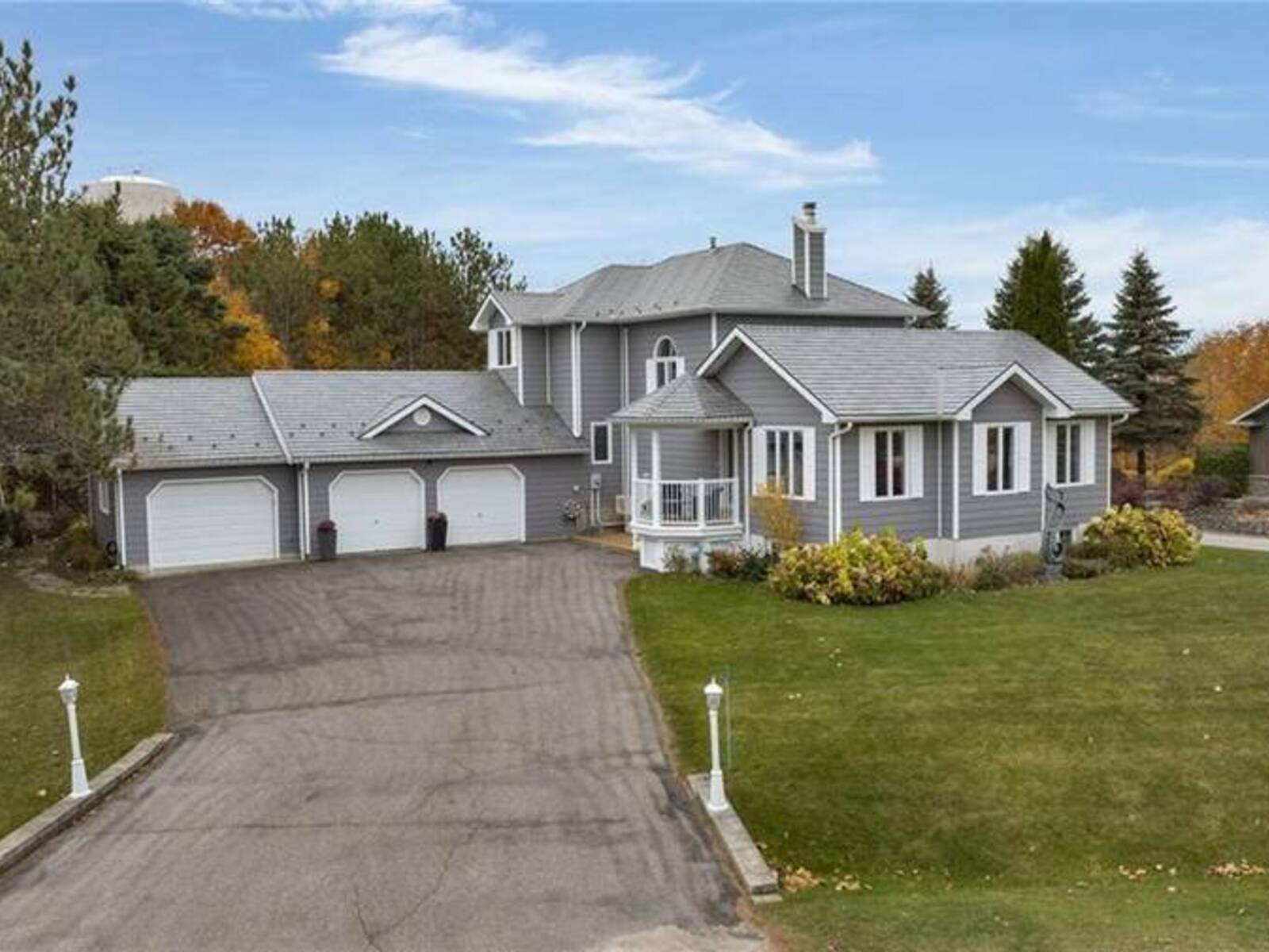 54 HIGHLAND DRIVE Drive, Oro-Medonte, Ontario L0L 2L0