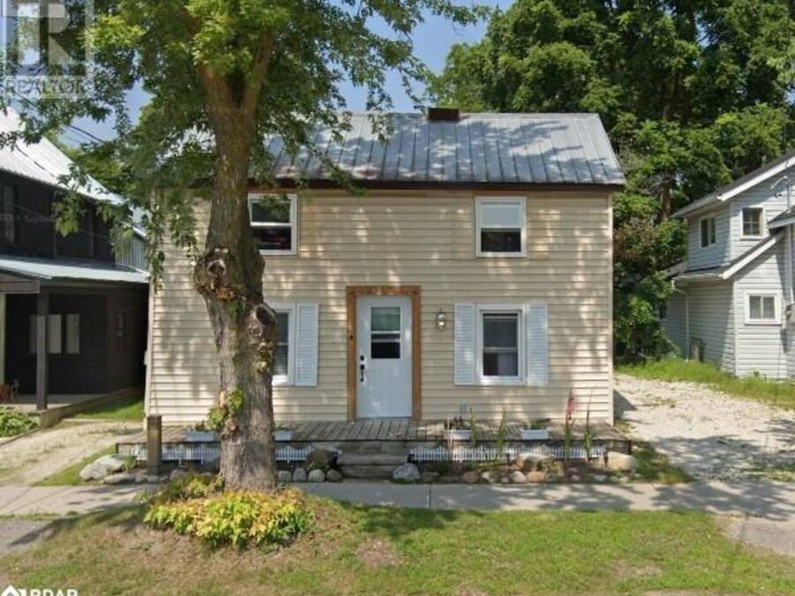 35 SIXTH Street, Collingwood, Ontario L9Y 1Y8