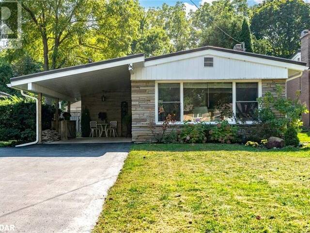 65 MELROSE Avenue Barrie Ontario, L4M 2B1